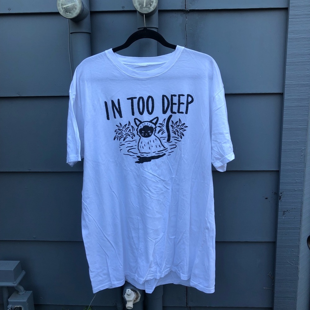XXL IN TOO DEEP STAY HOME CLUB T-SHIRT MADE IN CANADA RARE FASHION COOL CATS CAT